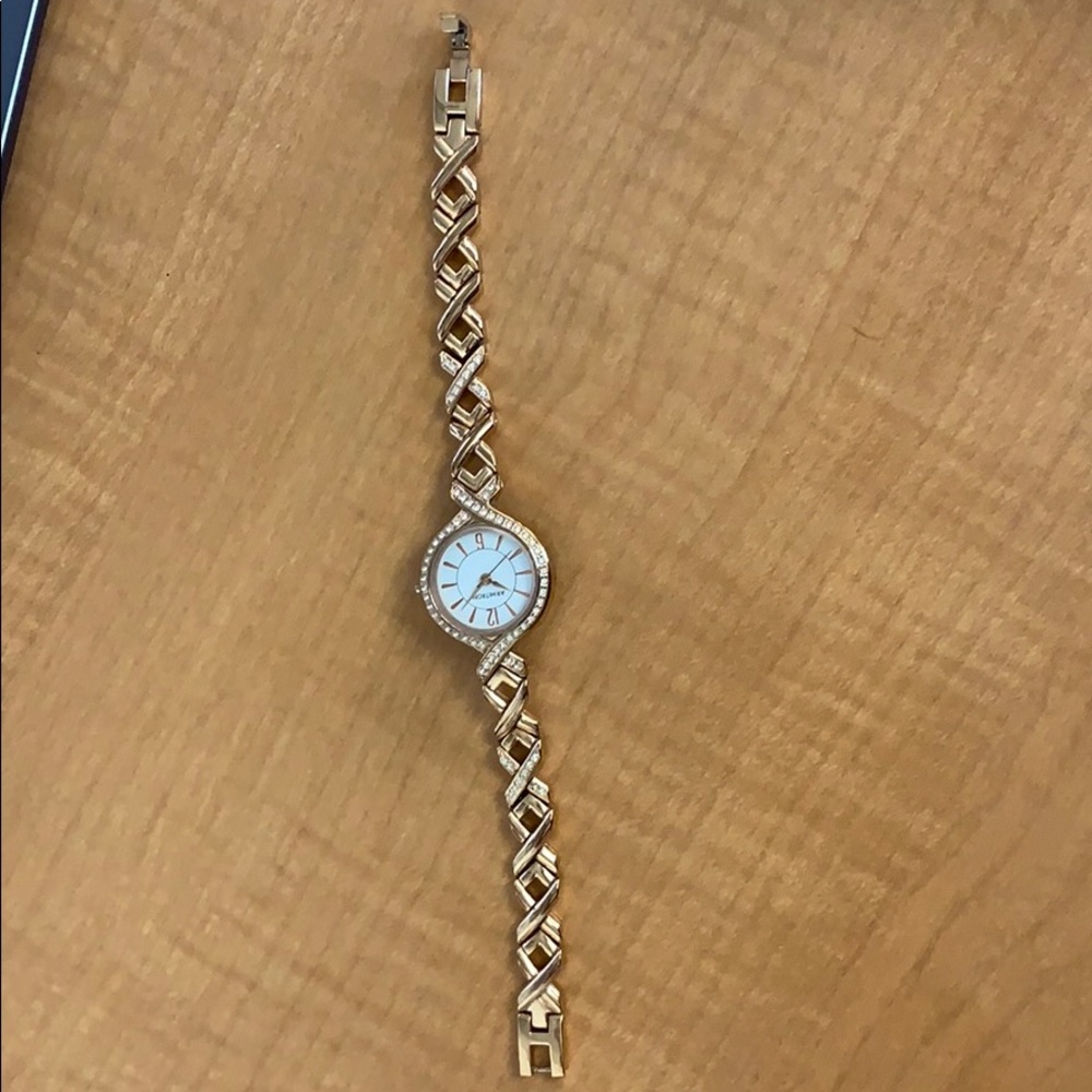 Watch - Picture 4 of 5